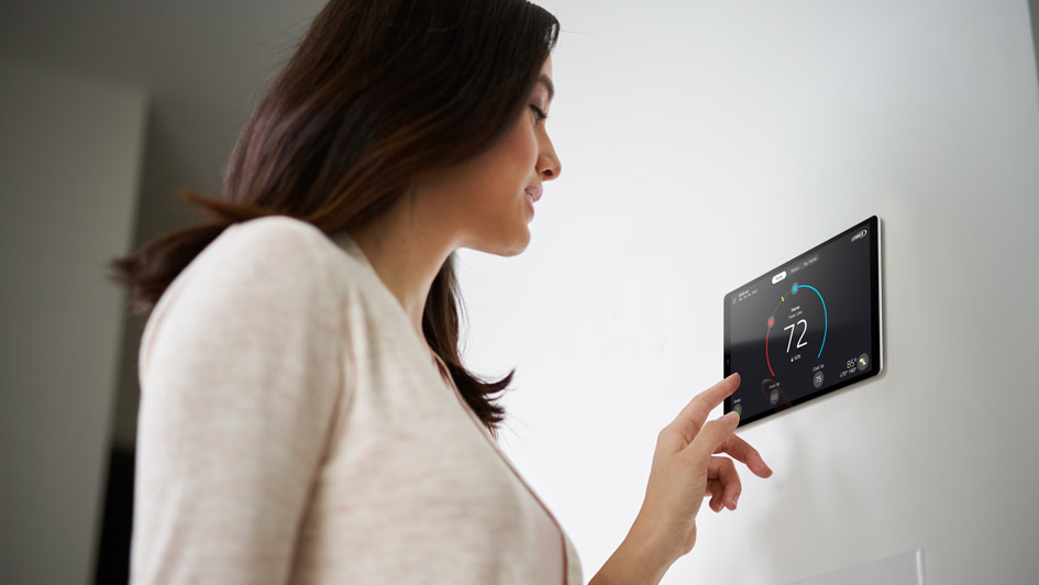 Seasonal Settings: Should My Thermostat Be Set to Auto or Fan?